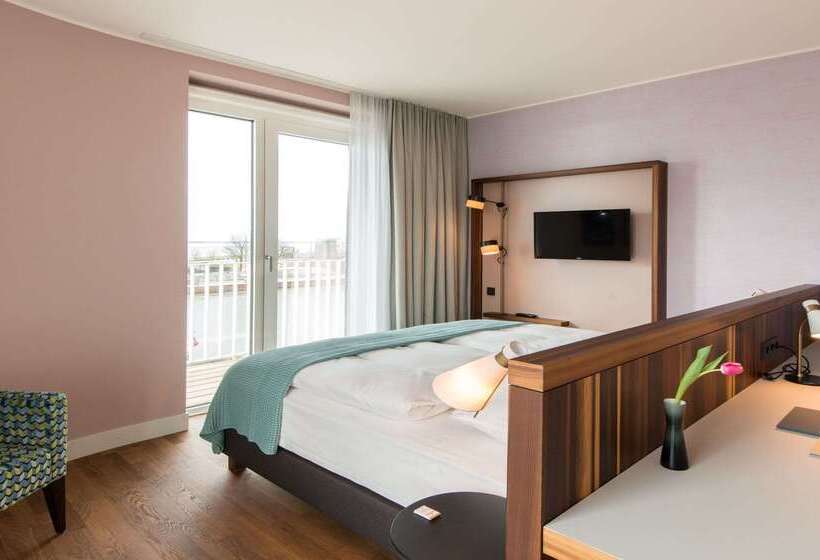 The Liberty Hotel Bremerhaven Bw Signature Collection