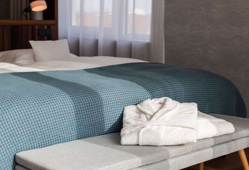 The Liberty Hotel Bremerhaven Bw Signature Collection