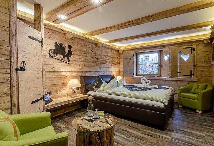 Almhotel Grünsteinblick