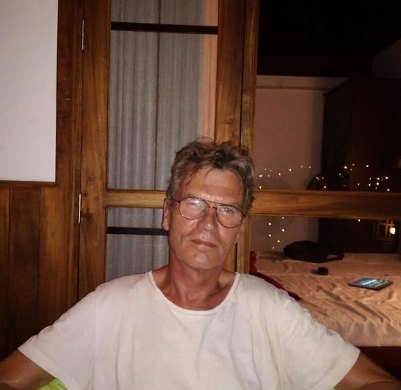 Bed and Breakfast Lakefront Beach Homes