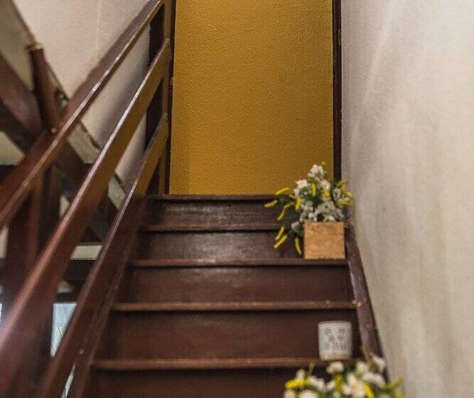 Aloha Noronha Hostel