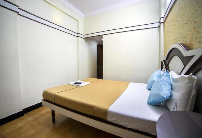 هتل Ulo Akash Inn