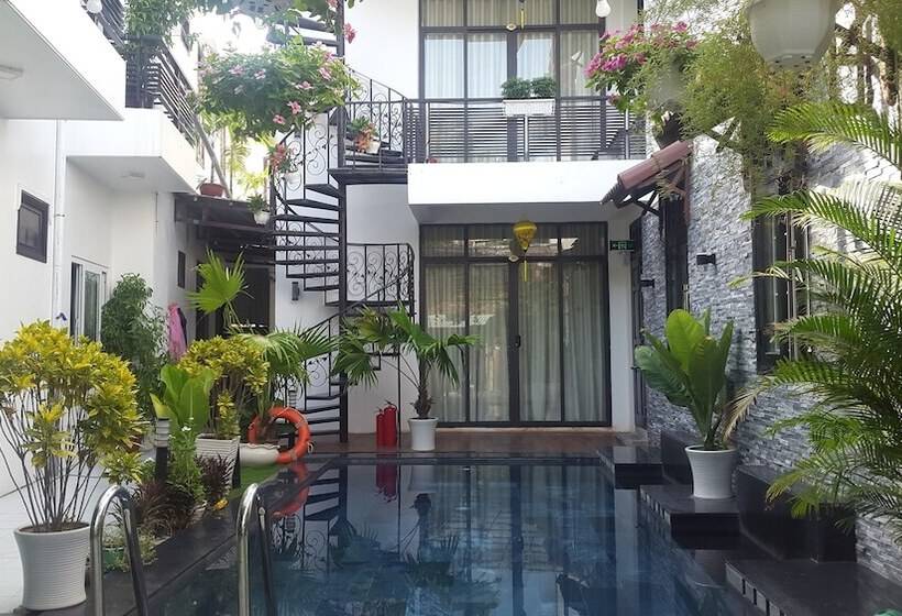 هتل Anh Family Homestay