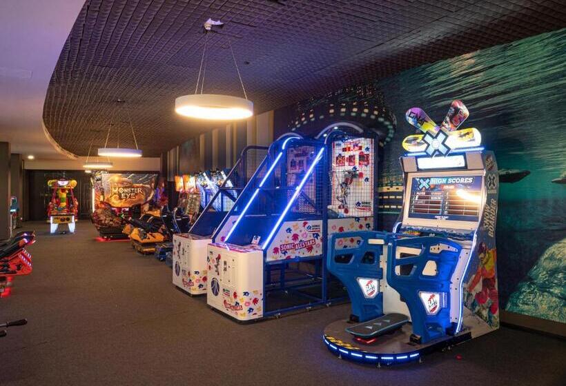 Отель Aqua Paradise Resort & Aqua Park