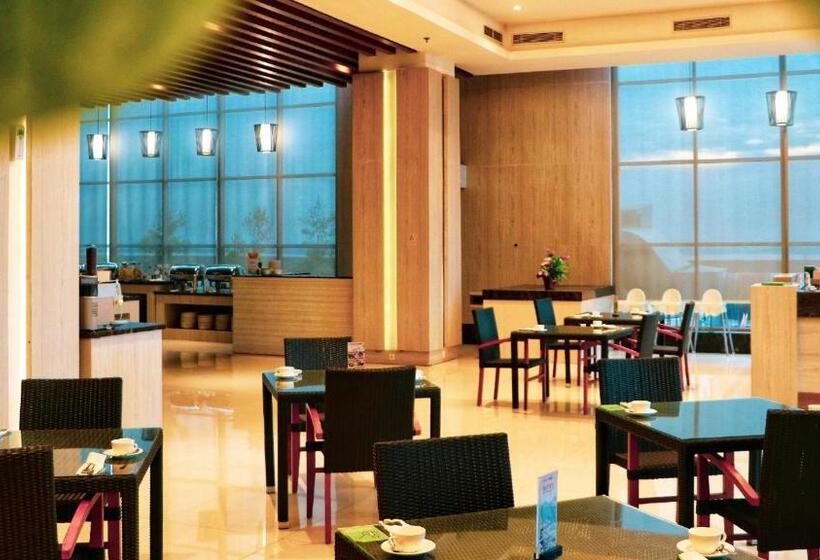 فندق Ayola Sunrise Mojokerto