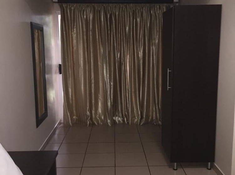 Bayside Hotel Empangeni