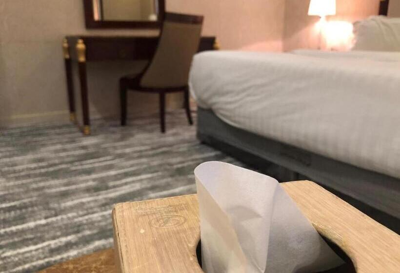 בית מלון כפרי Concord Plaza