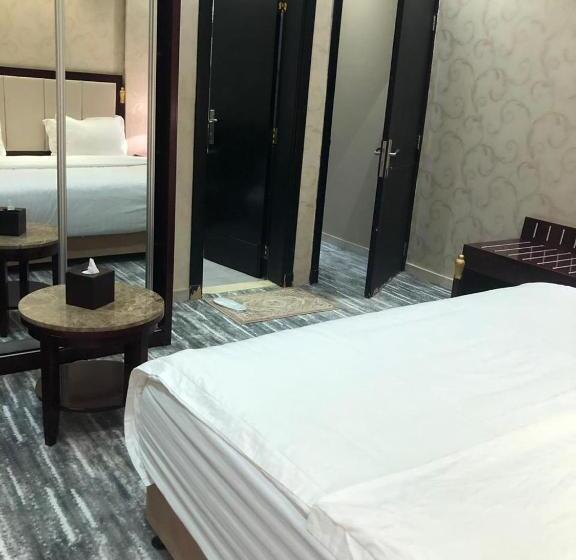 בית מלון כפרי Concord Plaza