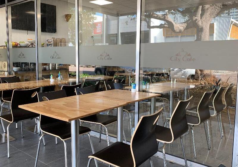 ホテル Darwin City