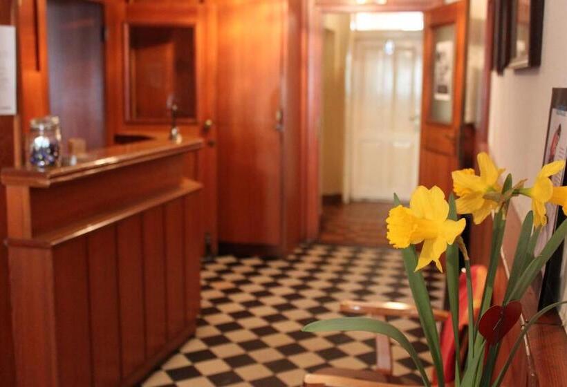 בית מלון כפרי Echo