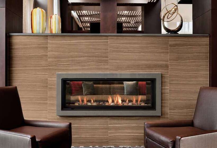 فندق Embassy Suites By Hilton Noblesville Indianapolis Convention Center