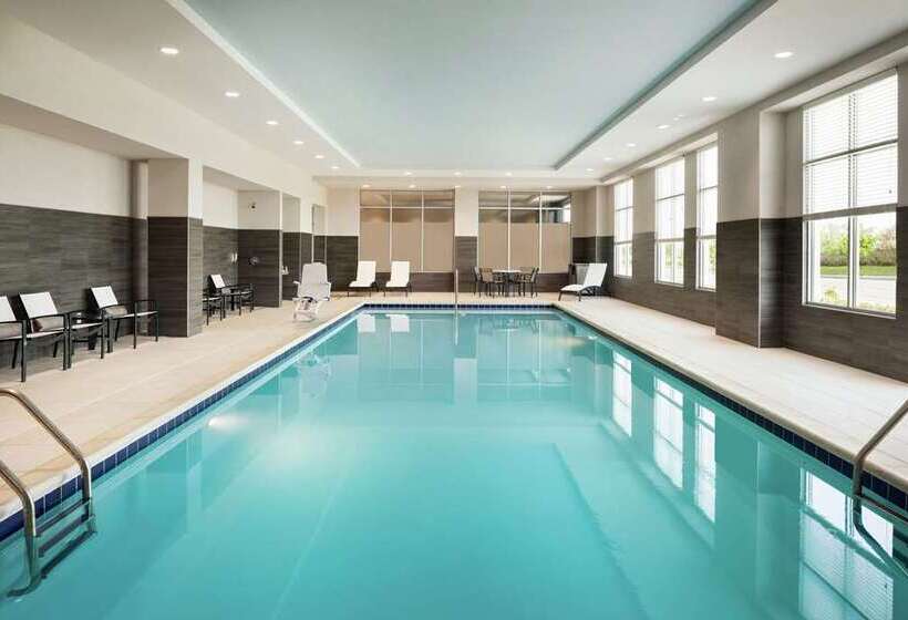 فندق Embassy Suites By Hilton Noblesville Indianapolis Convention Center