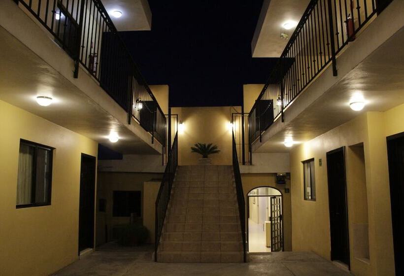 فندق Flores Hills