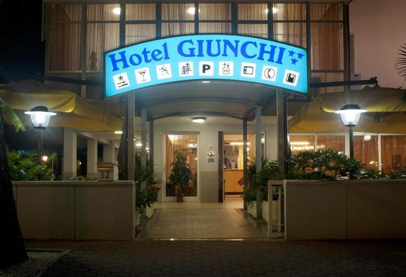 هتل Giunchi