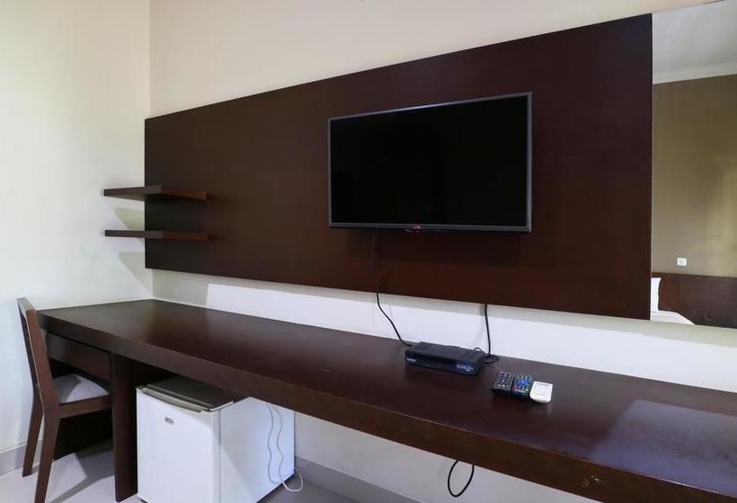 בית מלון כפרי Gm Lovina