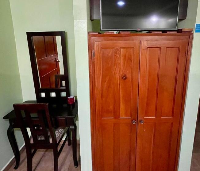 酒店 Hospedaje Camino Real