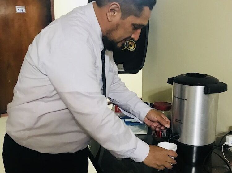 فندق Hospedaje Miami