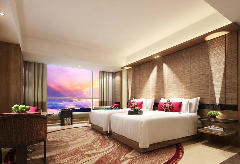 Отель Howard Johnson Hot Spring Resort Anshun