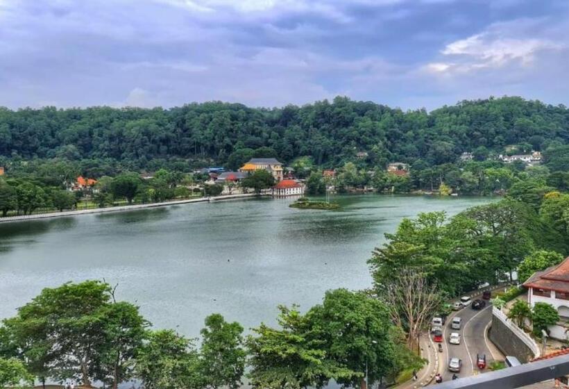 酒店 Lakewood Residence