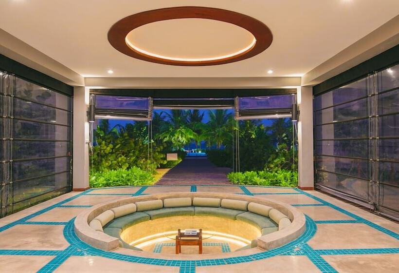 ホテル Oceanfront Condominiums  Nilaveli