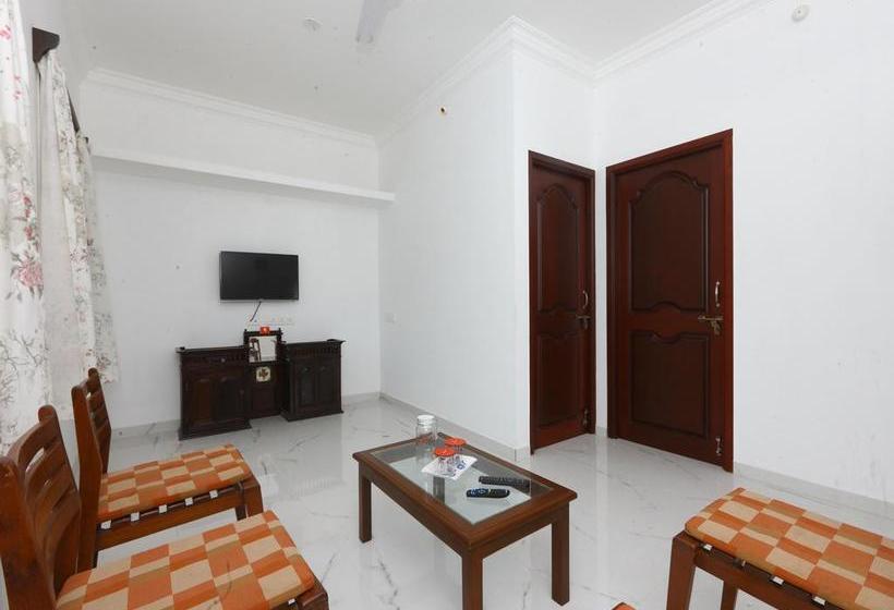 호텔 Oyo Home Heritage 1bhk White Town