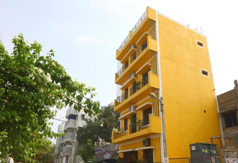 호텔 Oyo Home Heritage 1bhk White Town