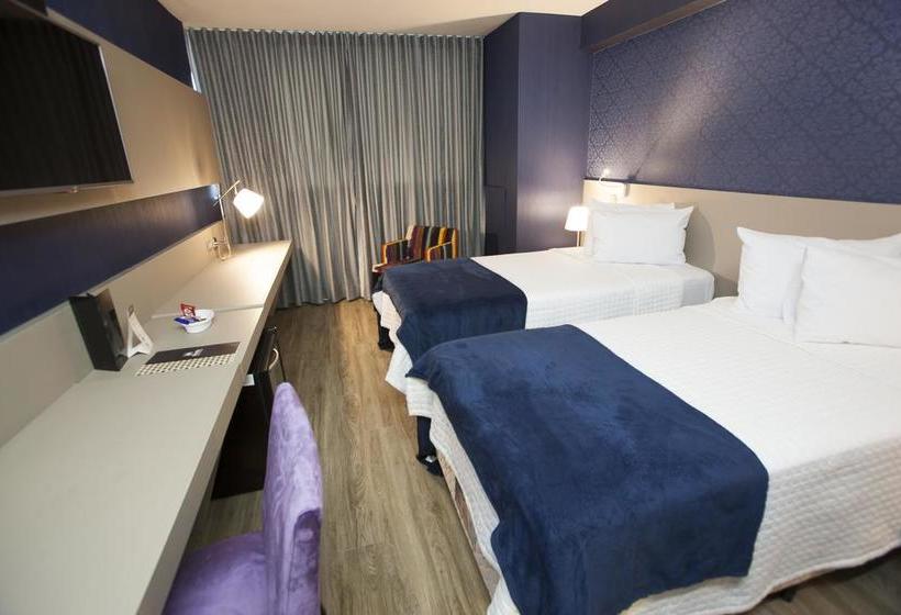 בית מלון כפרי Prata Business Suites