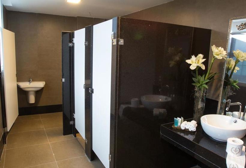 בית מלון כפרי Prata Business Suites