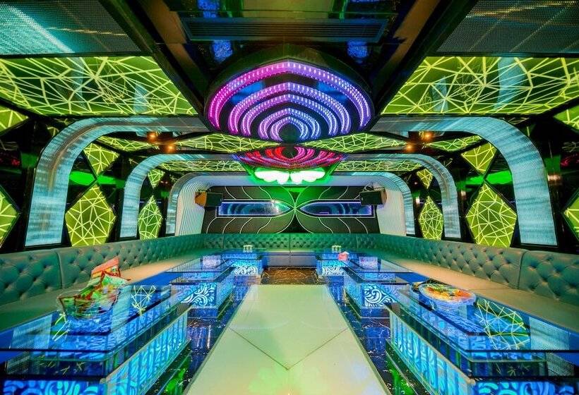 هتل Quinter Central Nha Trang