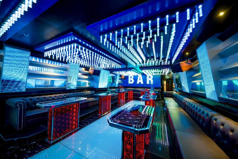 هتل Quinter Central Nha Trang