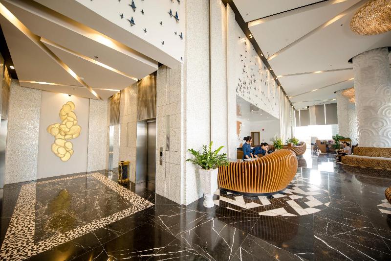 هتل Quinter Central Nha Trang