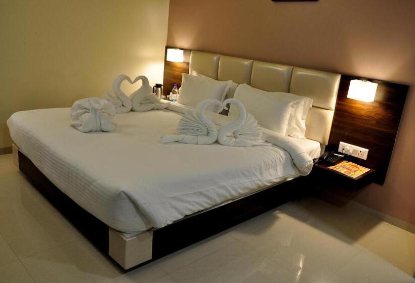 בית מלון כפרי Royal Inn