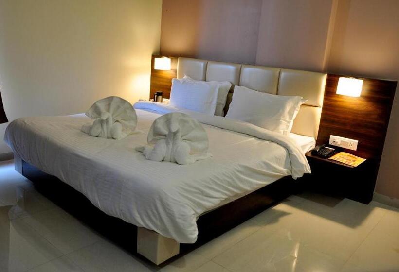 בית מלון כפרי Royal Inn