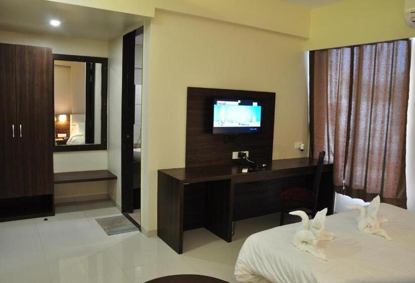 בית מלון כפרי Royal Inn