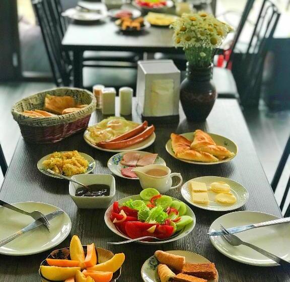 هتل Sunshine Kazbegi