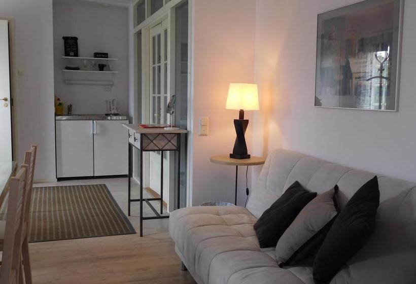 Boutique Hotel Tavis, Check In Olavinkatu 8