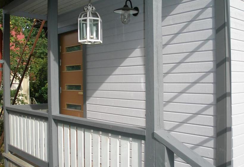 Boutique Hotel Tavis, Check In Olavinkatu 8