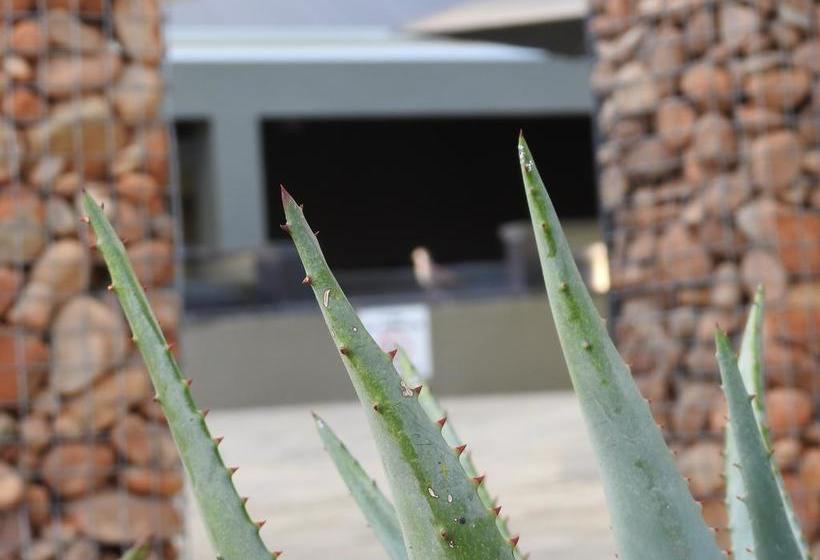 هتل The Featherbed   Oudtshoorn