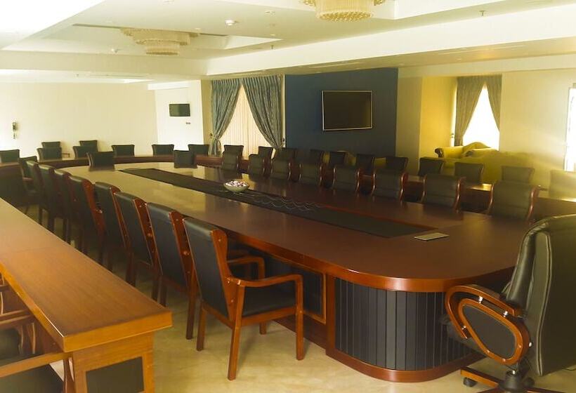 فندق The Grand Mountain