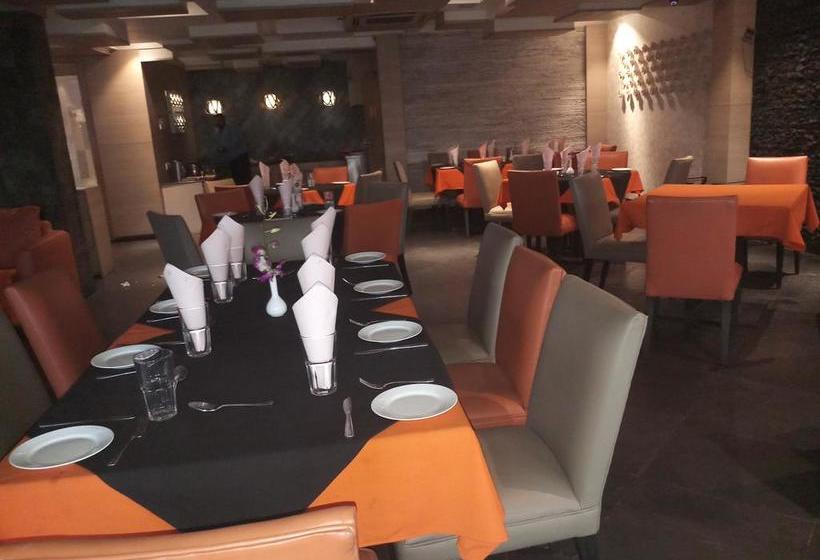 호텔 Seventeen Degrees