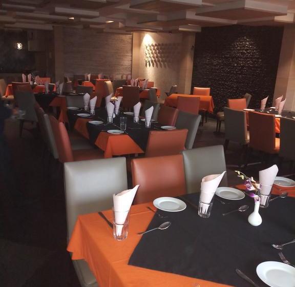 호텔 Seventeen Degrees