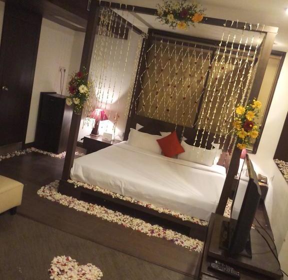 호텔 Seventeen Degrees