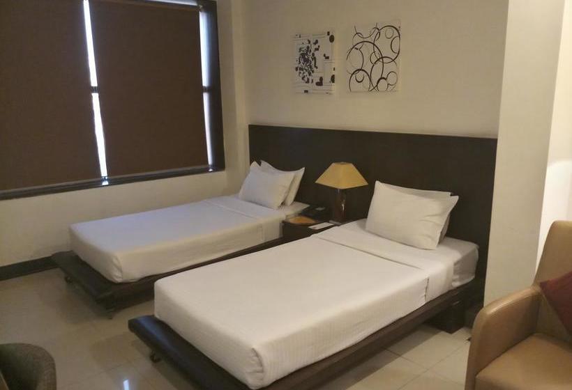 호텔 Seventeen Degrees