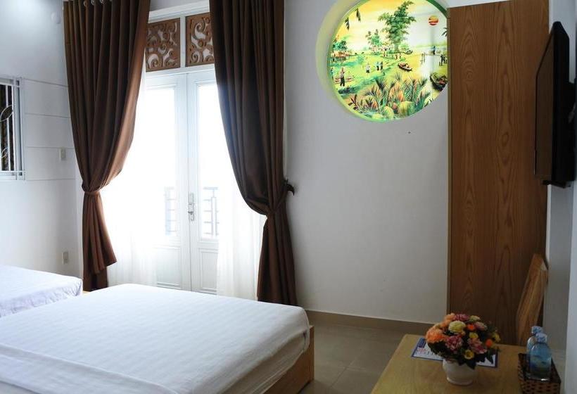 هتل Trúc Hưng Nha Trang