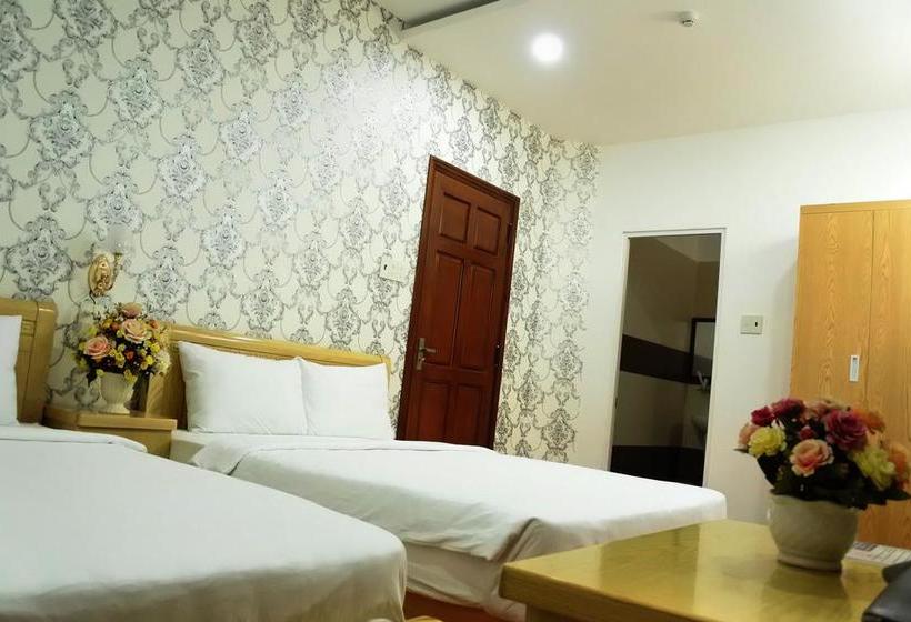 هتل Trúc Hưng Nha Trang