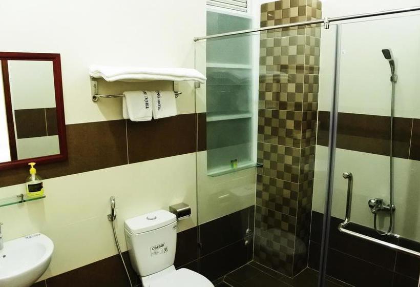 هتل Trúc Hưng Nha Trang