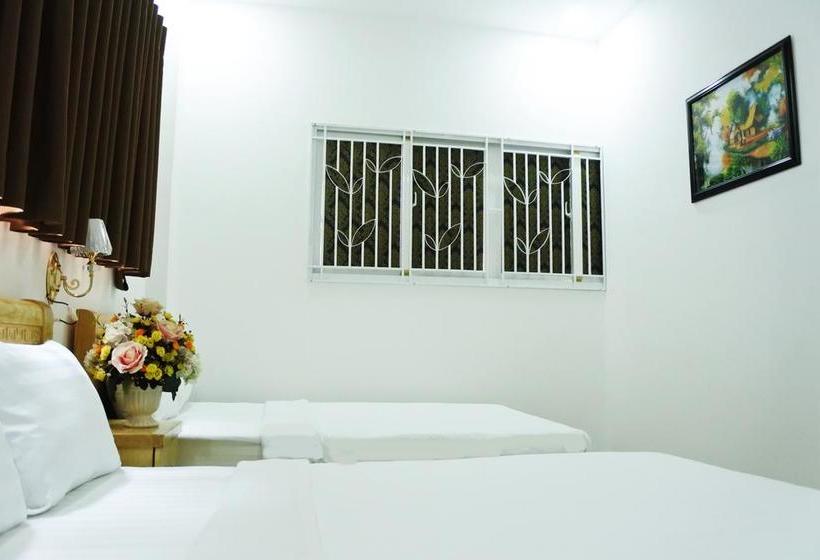 هتل Trúc Hưng Nha Trang