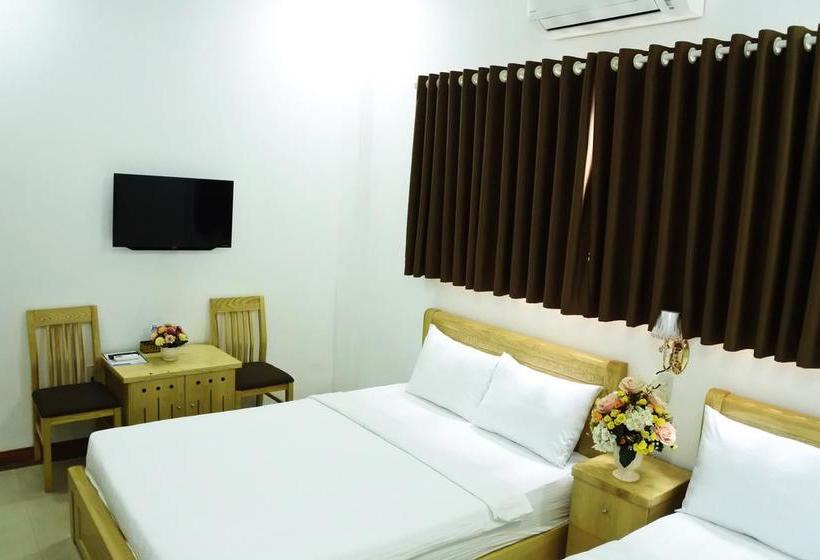 هتل Trúc Hưng Nha Trang