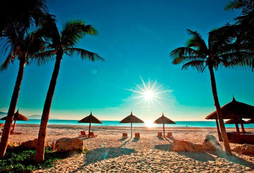 هتل Trúc Hưng Nha Trang