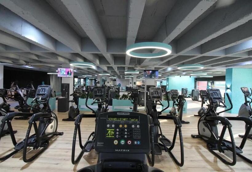 فندق Vitalounge Sports & Spa